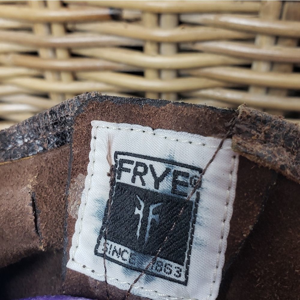Frye Veronica Distressed Leathrer Boots Brown Size 7 - Picture 10 of 14
